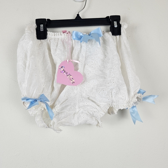 Sugar Thrillz Dolls Kill 2 Piece Eyelet White Set Size XS - Picture 1 of 7